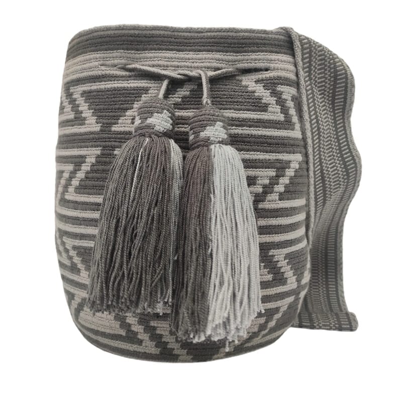 Mochila-Wayuu-colores-grises