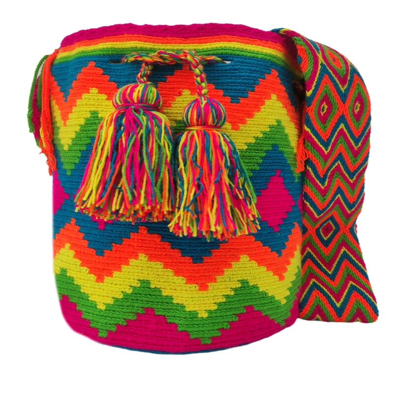bolso wayuu de colores vivos